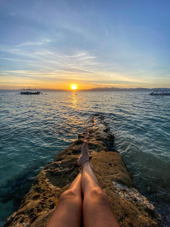 West Coast Beach House Cebu Kültér fotó